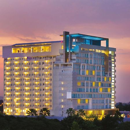 Swiss-Belcourt Bogor Hotel Ngoại thất bức ảnh